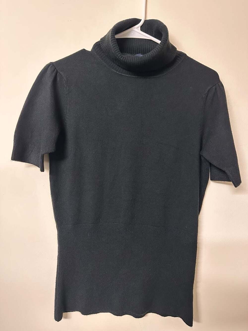 French Connection Turtleneck Sweater Size L Black Short Sleeve Ribbed Knit
